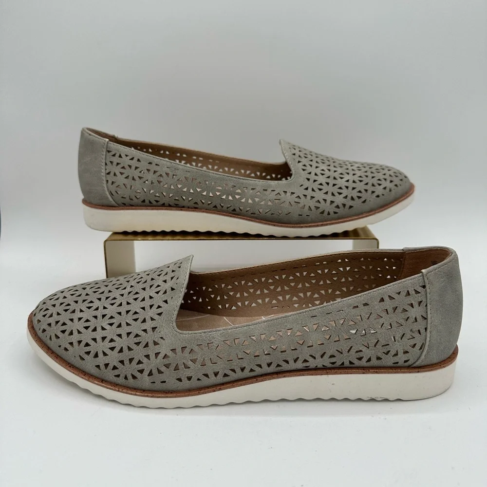 LIFESTRIDE Gray Lasor Cut Slip-On Zamora Loafer | Size 8.5 - Picture 3 of 14